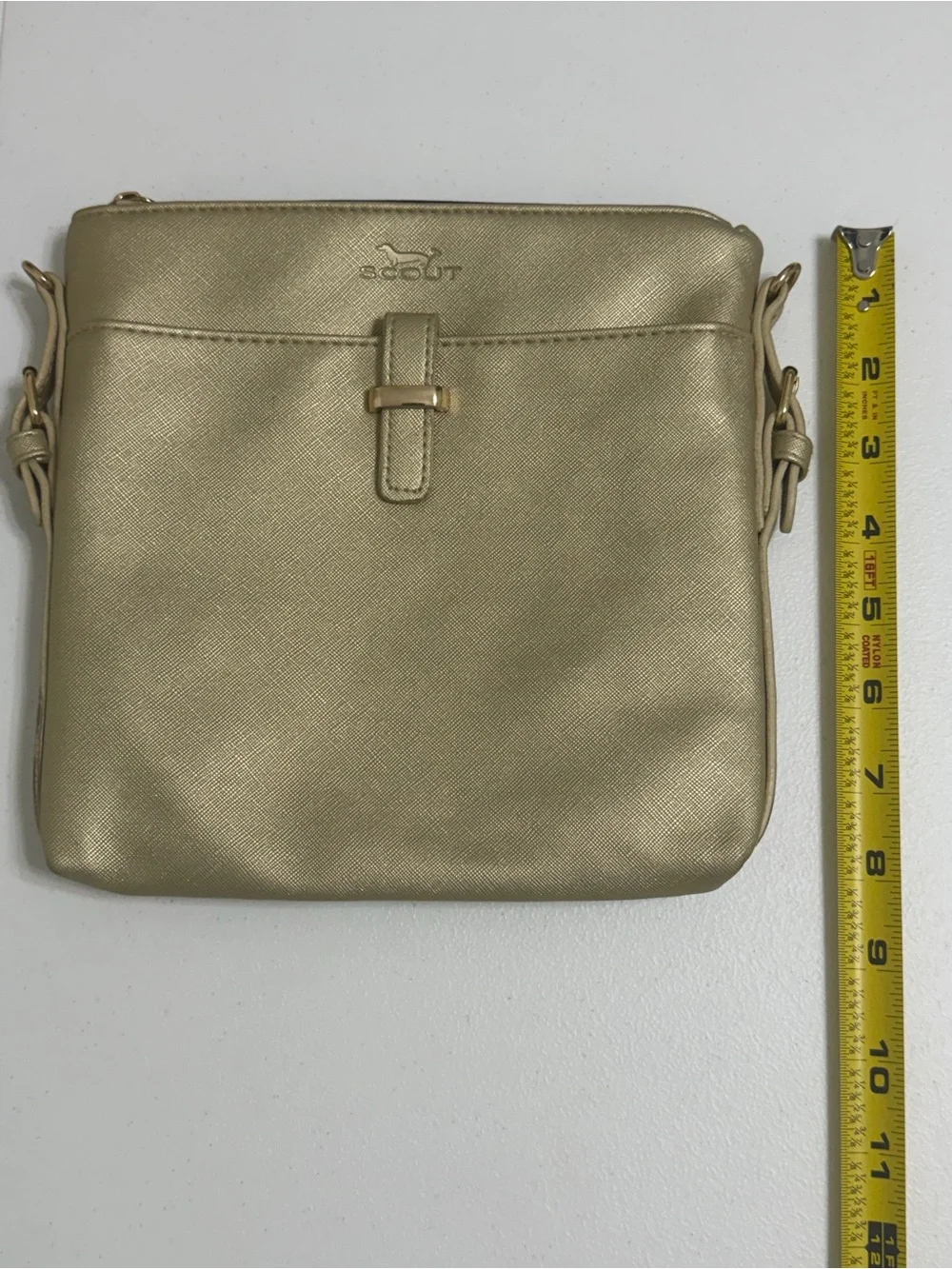 Scout crossbody bag